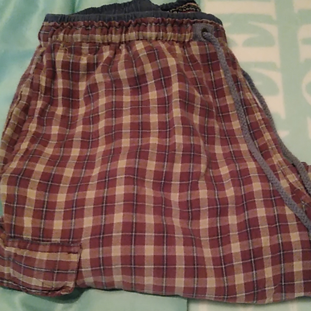 Men's cargo shorts